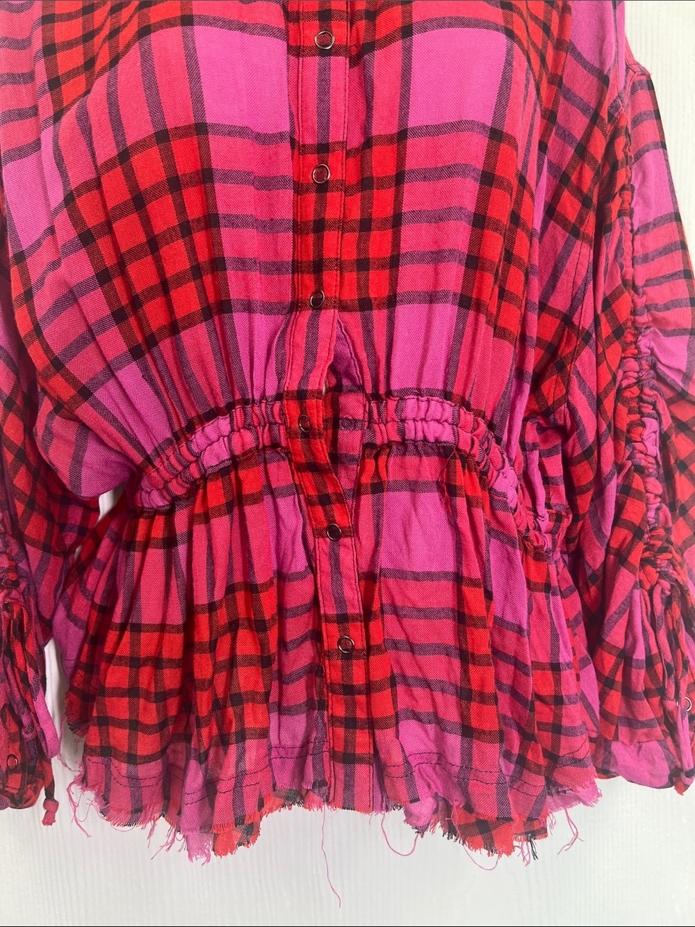 Free People - We The Free Pacific Dawn Pink Red Plaid Ruched Sleeve Blouse Small - Picture 7 of 13